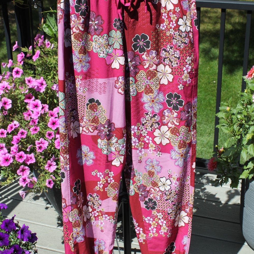 Johnny Was Active Busy Bee Lightweight Pants Pink Floral Size XS New